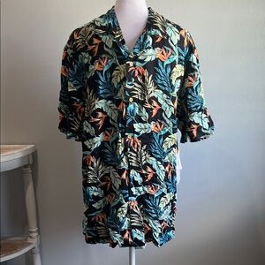 [Across The Pond] Tropical Print Button Down Shirt - Size XL NWT